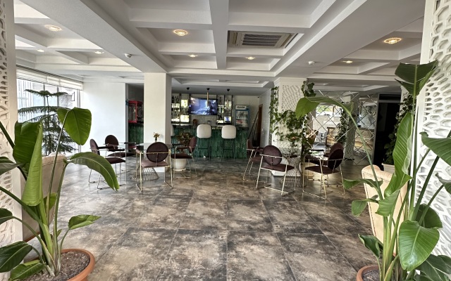 Mogons Exclusive Hotel