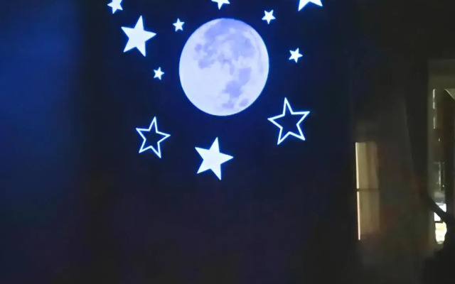 Апартаменты У Колоннады 1