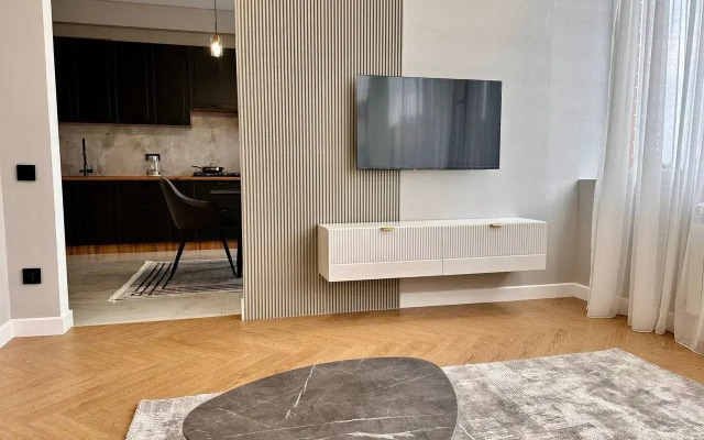 Квартира Двухкомнатная с Дизайнерским Ремонтом