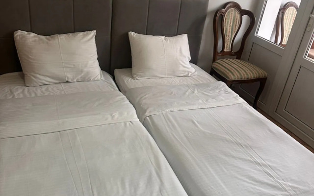 Отель Mashtots Hotel