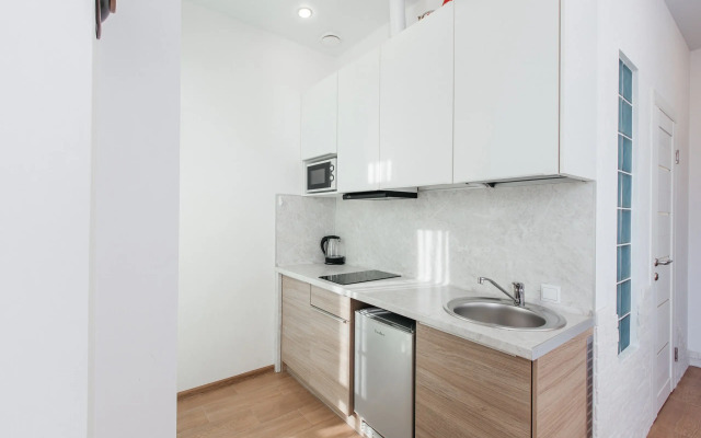 Red Apartments Art Layt Verdi Apartments