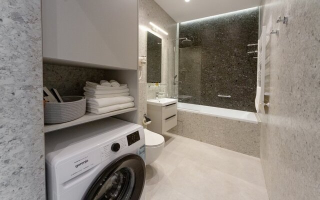 4kayf Atlantis 11 s vidom na more Apartments