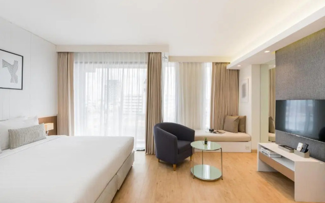 Отель Aster Hotel and Residence