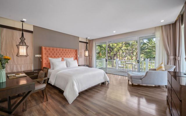 Курортный Отель Ania Premier Village Danang Resort