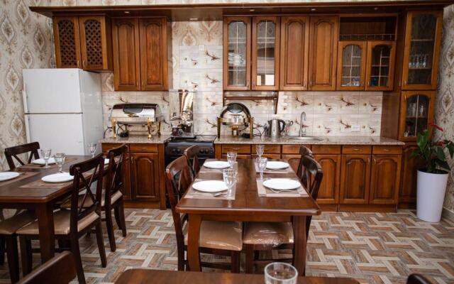 Diyor Gold Hotel