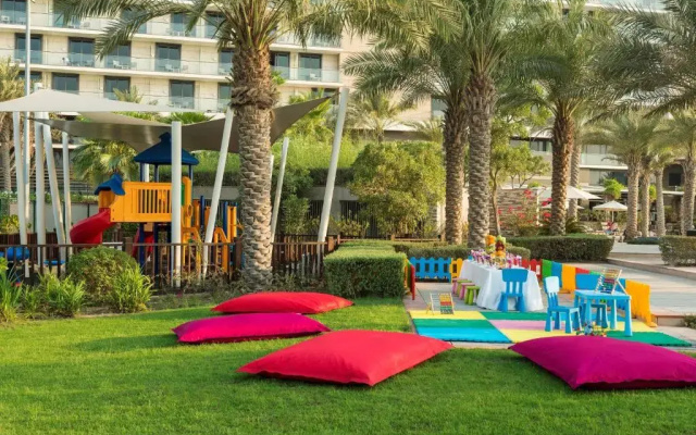 Yas Plaza Mangroves by IHG