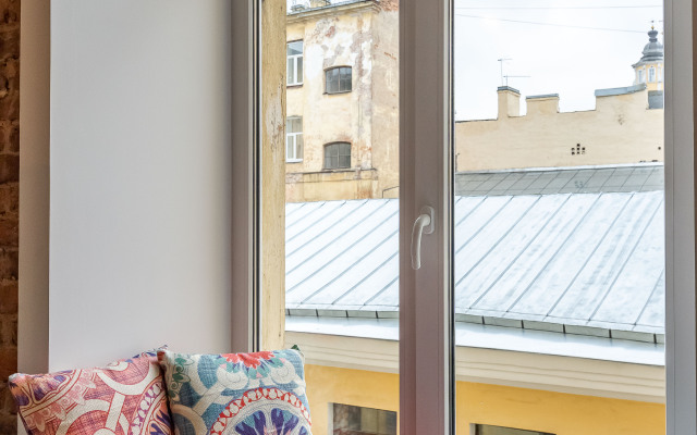 Апартаменты По Крышам Петербурга Студия в Центре