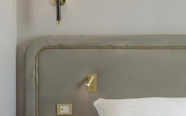 Отель Omnia Aria Palace