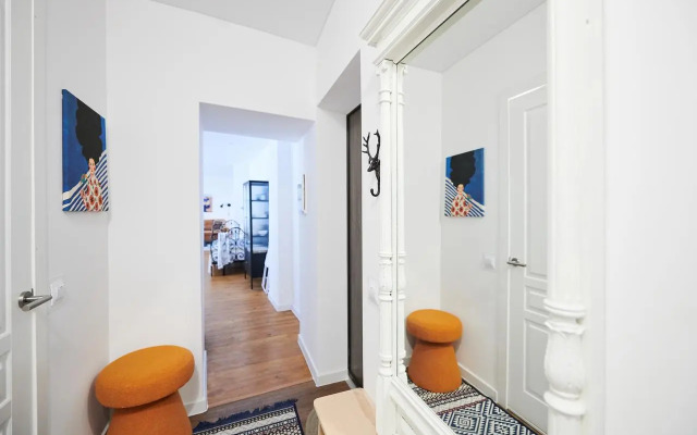 Апартаменты ДзенХоум Символ 8