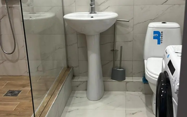 Studiya Zolotoy Bereg Flat