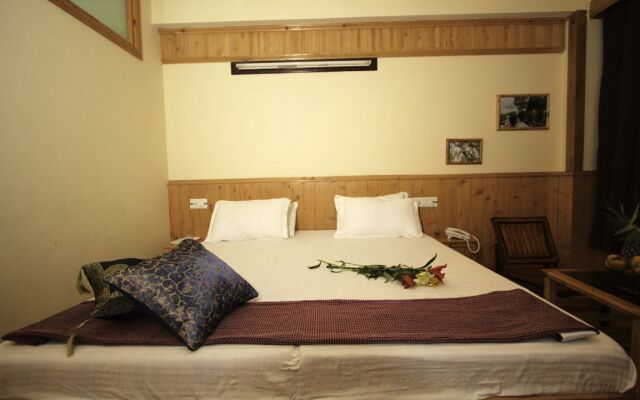 Sharman Hotel
