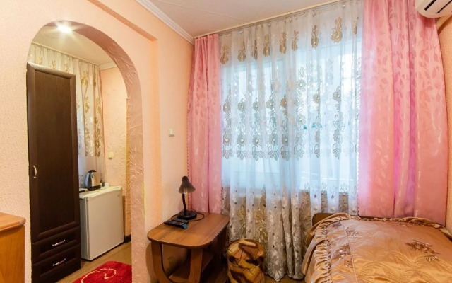 V Gostevom Dome Kristina Living quarters