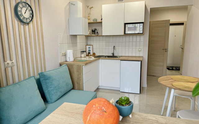 Na Naberezhnoy Ablukova 18 Flat