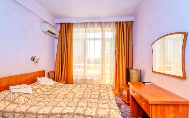 Kovcheg Hotel