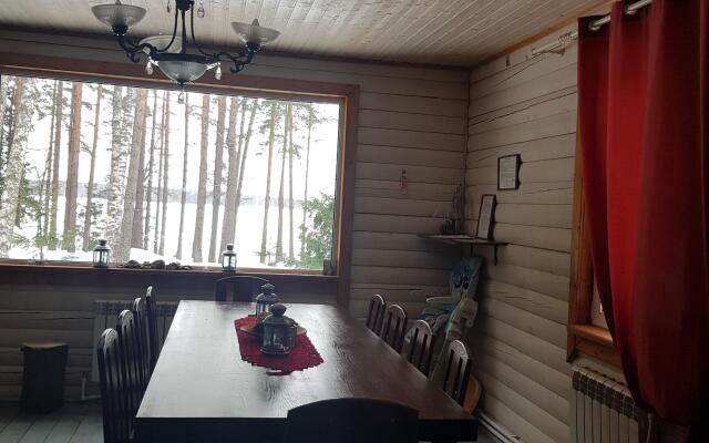 BlackFox Private house