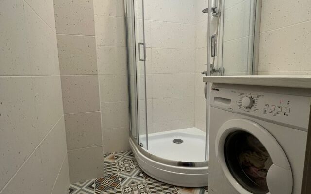 Апартаменты на Художественной