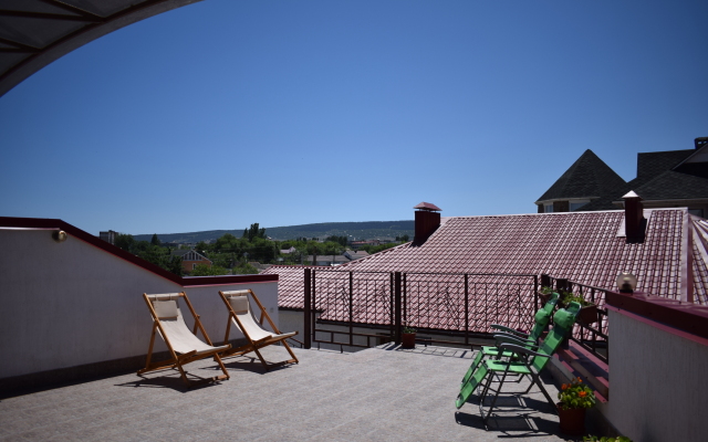 Svetoch Guest House