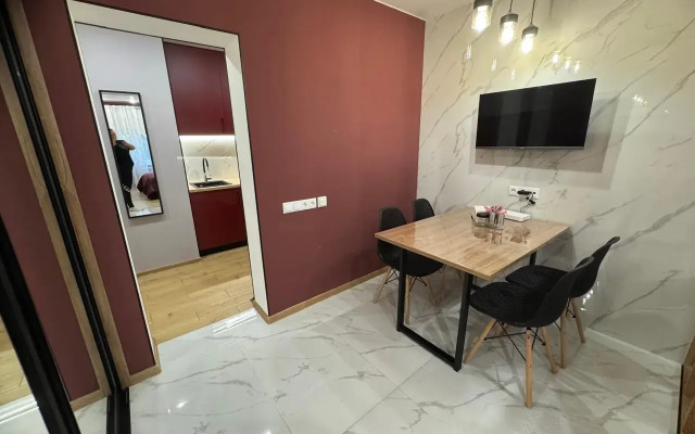 Svoylux-2(krasnaya) Flat