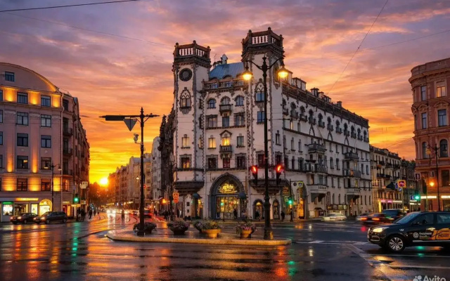 Квартира Два уровня комфорта в сердце Петроградки