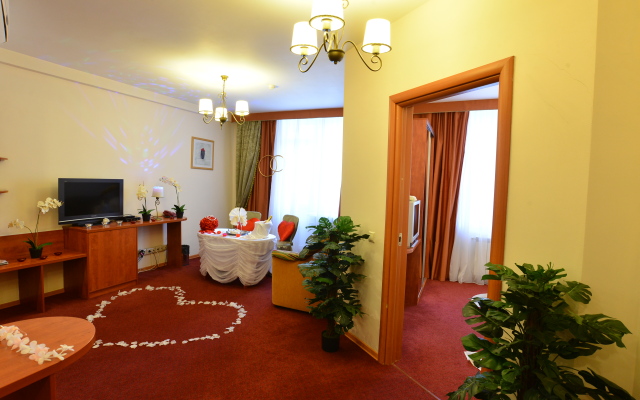 Tsentralny Eurohotel Hotel