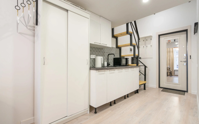 Квартира Светлая студия в старинном доме