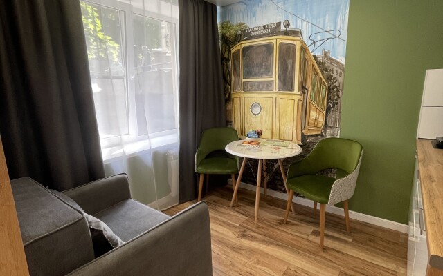 Zelenaya studiya i tochka Apartment