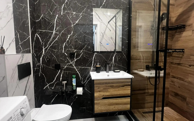U Avtovokzala Flat