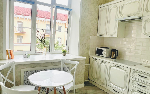 Komfort Na Prospekte Apartments