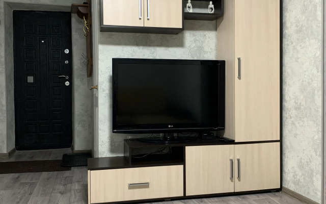Dvukhkomnatnaya Prosveshcheniya 106A Flat
