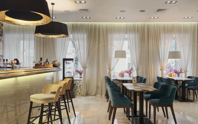 Отель Indigo St. Petersburg-Tchaikovskogo