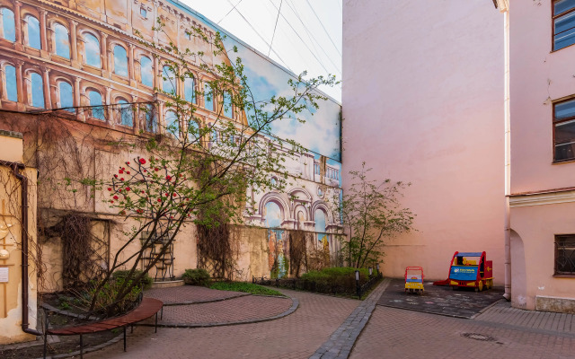 HTH24 Italyanskaya 29/14 Apartments