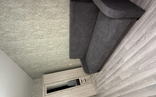 Na Geodezhicheskoy 76 Flat