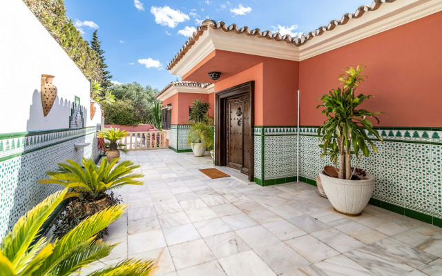 All About Villa Las Adelfas