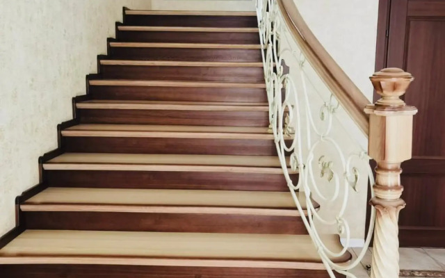 Частный Дом 16 с Баней и Бассейном