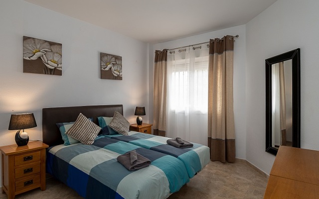 La Bandera Apartments