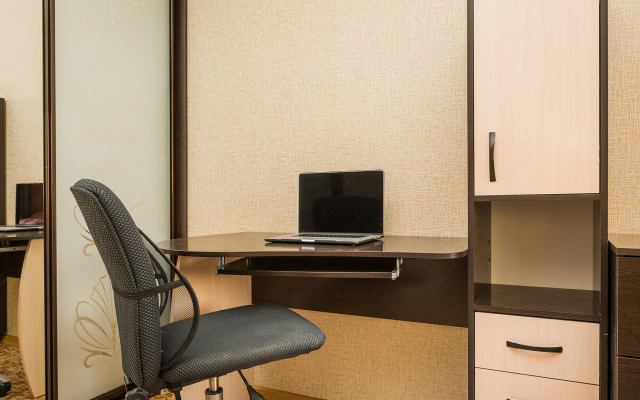 Апартаменты на Родионова 165к12