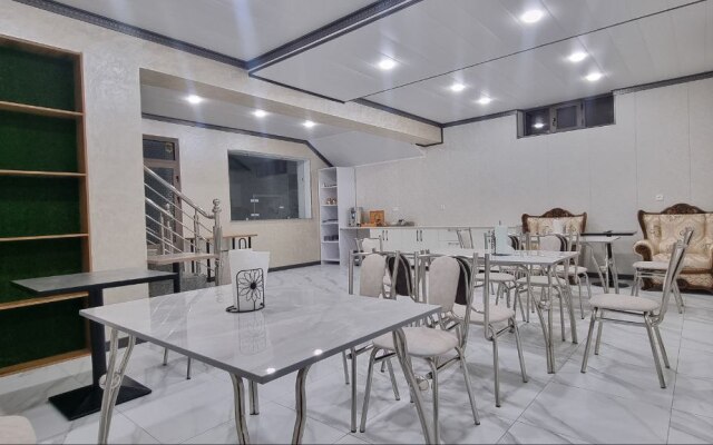 Yasmin Guest house