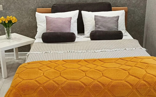 Квартира на Молодёжном Проспекте 6