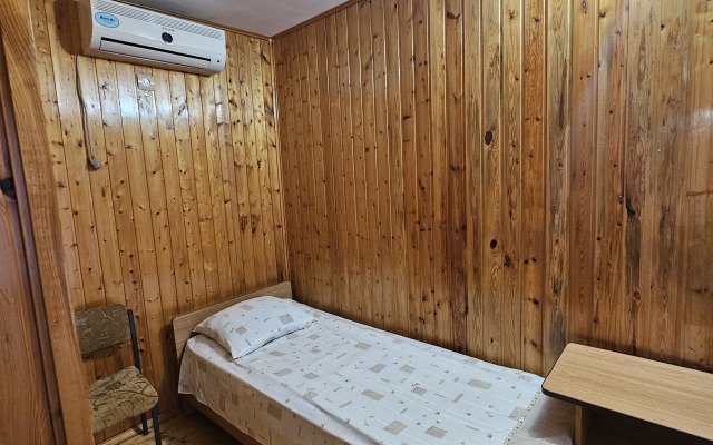 Otdykh V Alakhadzy u Valeriy Guest House