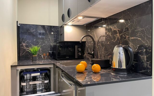 Uyutnye Sovremennye Vmestitelnye Apartamenty 615 Apartments