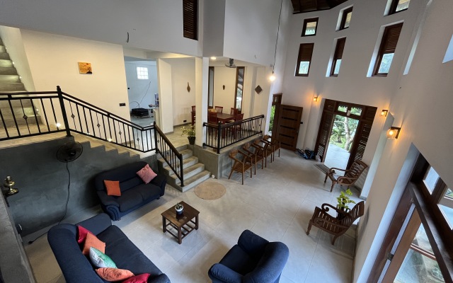 Dinoos Weligama Villa