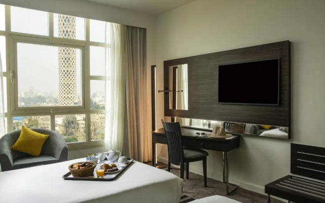 Отель Novotel Cairo El Borg