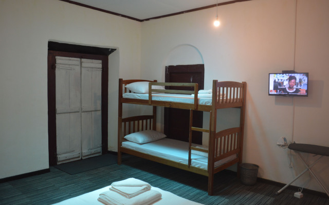 Ambanwala Tourist Bungalow Guest House