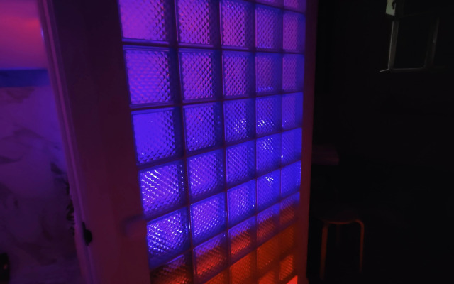 Апартаменты ZenApart с джакузи и камином