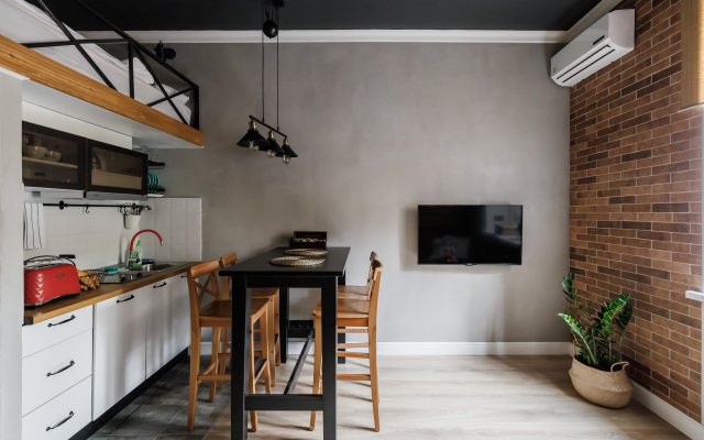 ZenApart Visokiy Loft № 3 Apartments