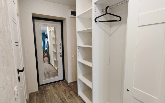Azure Studio near Sukonnaya Sloboda metro station Apartments