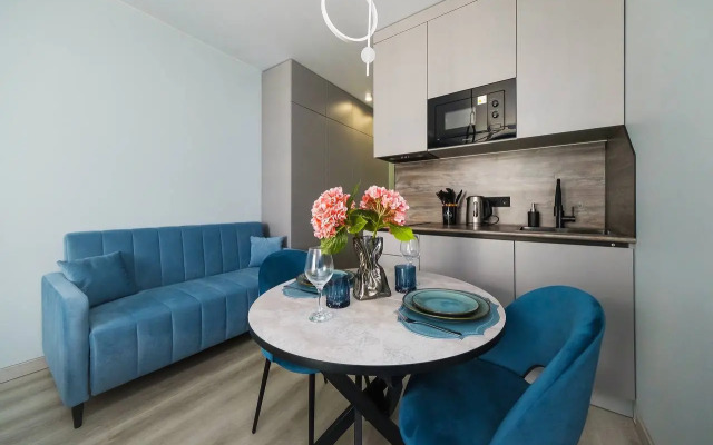 Krasivaya Studiya S Balkonom Flat