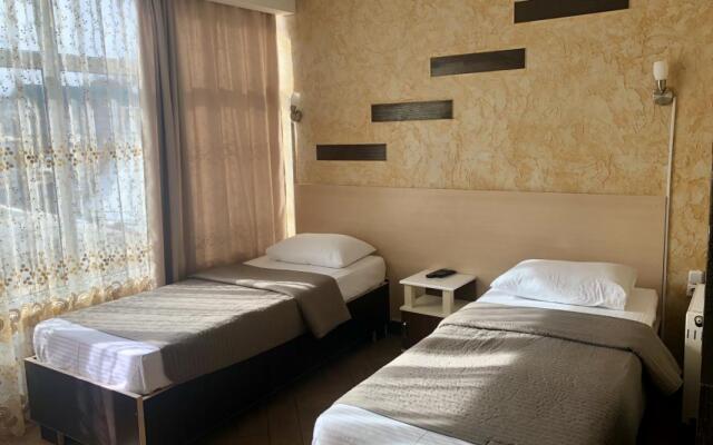 Nariman Hotel
