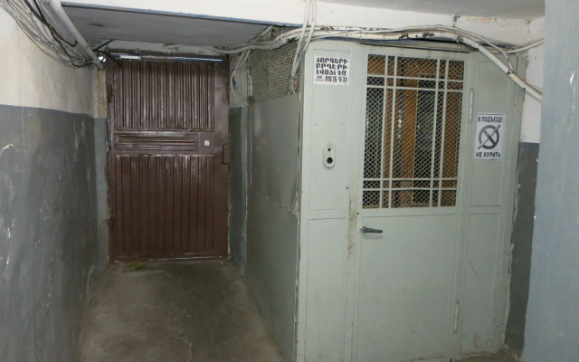 Ploschad Andreya Sakharova Flat