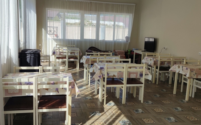 Yablochko Guest House